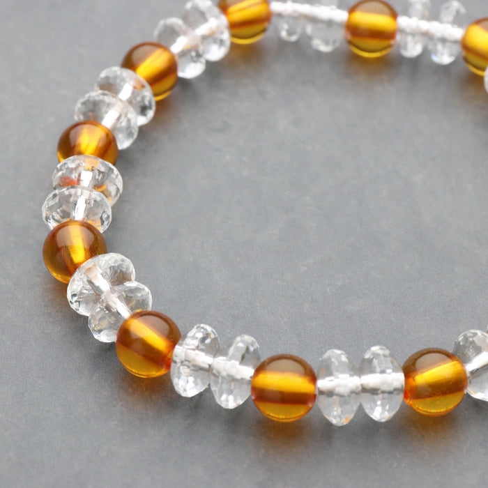 腕輪 ブレス 天然琥珀7mm・水晶平切子コンビ 桐箱入