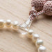 数珠・女性用 淡水真珠（白） 7mm玉 水晶仕立 正絹房 桐箱入